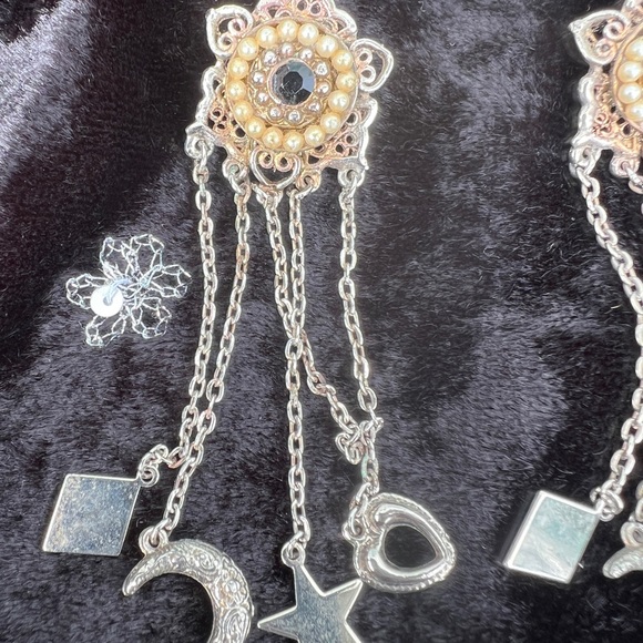 VINTAGE CHANDELIER MOON EARRINGS - Picture 3 of 5